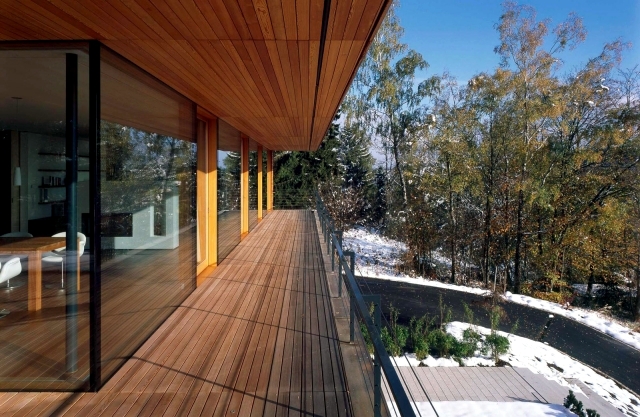 The Wooden Floor And Balcony Appearance And Weather Resistance