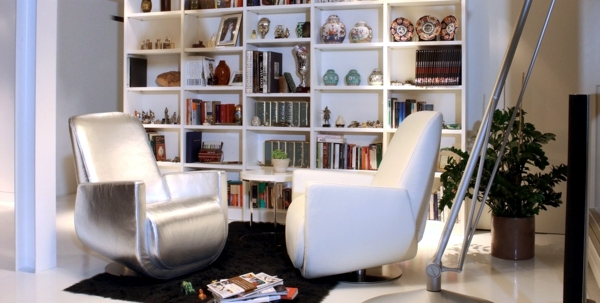 Design Italian armchairs inspired urban sophistication