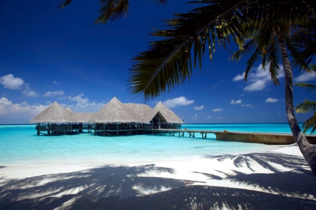 Holidays in the Maldives - Dream Hotel with private beach