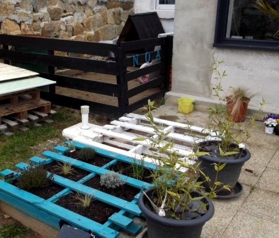 20 ideas for a cool garden accessories and garden furniture euro pallets