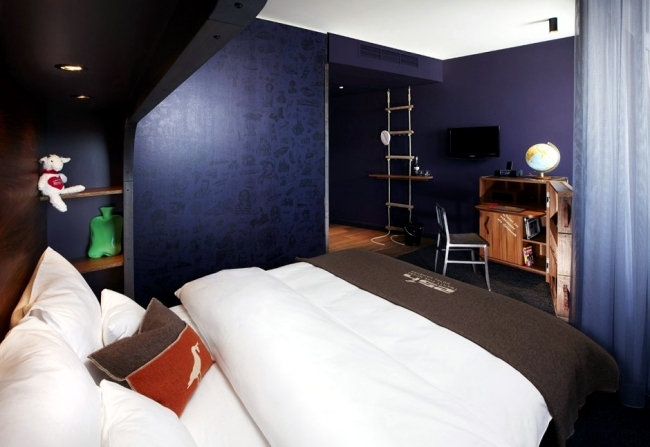25hours Hotel Hamburg - Hafen atmosphere dominates the interior design
