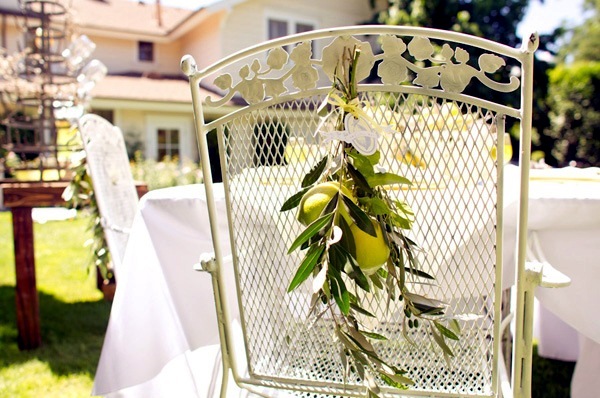 15 decorating ideas to make your own wedding flowers, garlands and table decorations