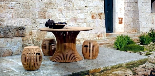 Round wooden table - classic furniture anywhere