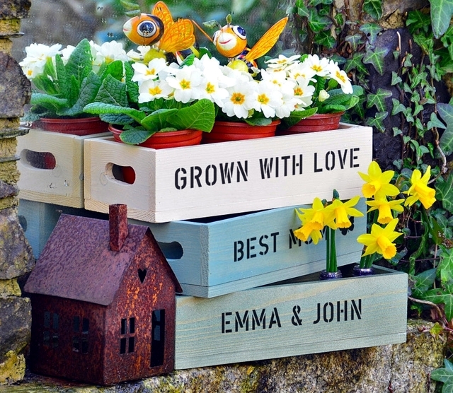 Build wood planter same - 22 Ideas to upcycling wine boxes