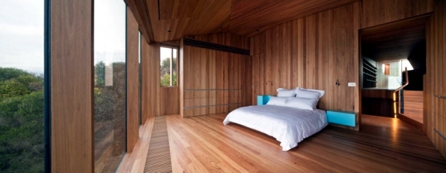 Modern house on the coast of Australia with an asymmetrical shape