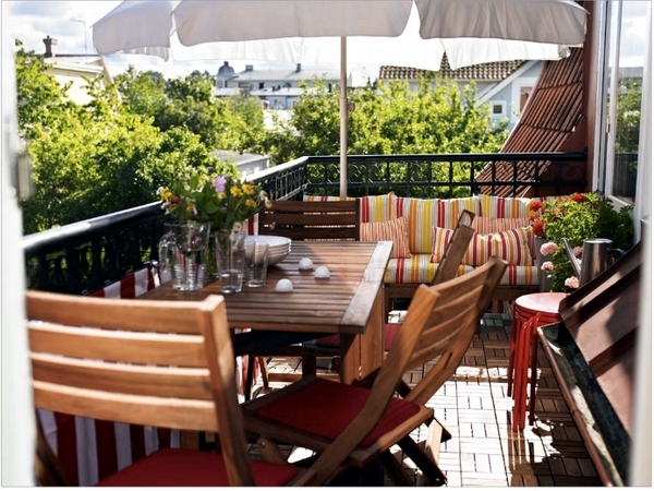14 Garden Furniture Ideas from Ikea - set up the patio nice and cheap