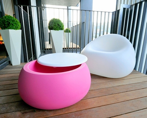 15 ideas for outdoor furniture design as an exciting eye-catcher in the garden
