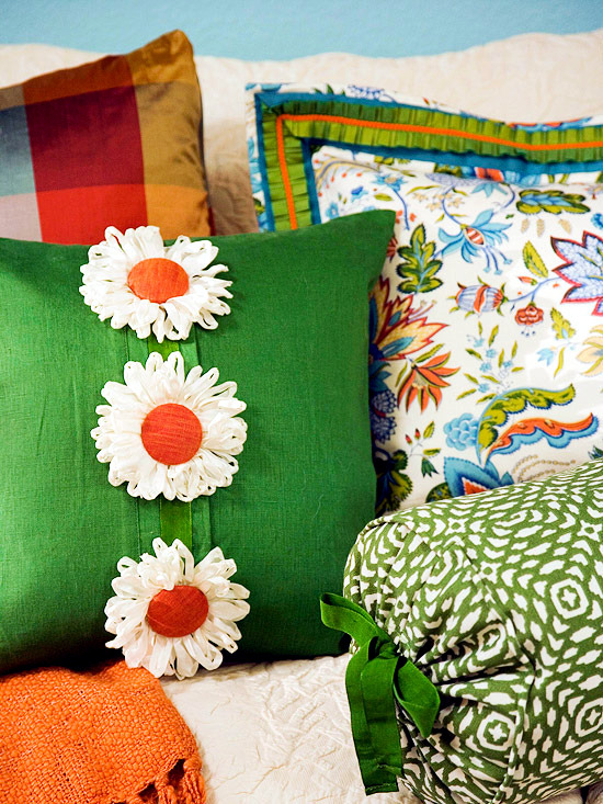 24 Ideas For Decorative Sofa Cushions, Ideas For Making Sofa Pillows