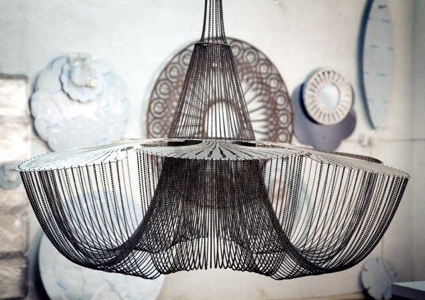 33 designer chandeliers made of metal - kings under the lights