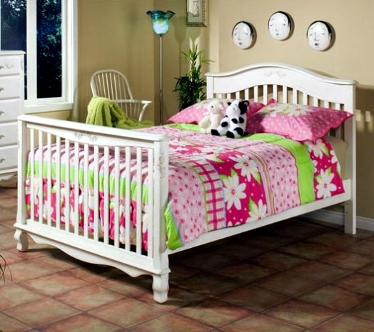 5 practical ideas for convertible baby cot designs in nursery