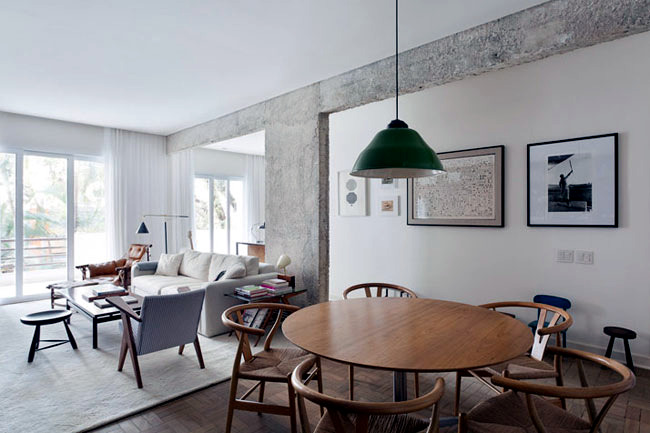 A renovated by architect Felipe Hess apartment