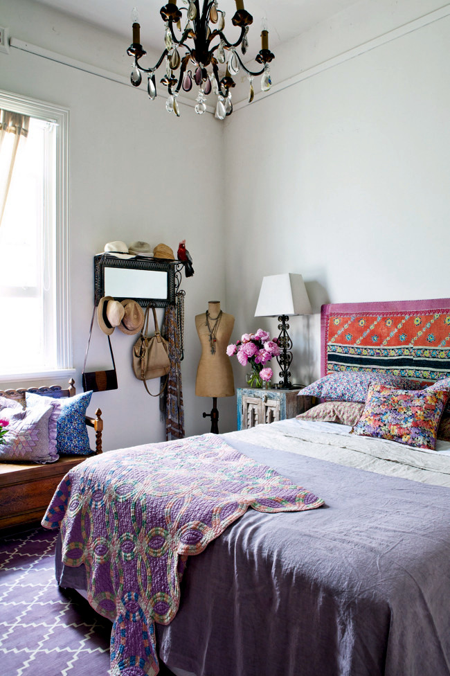 Apartment with colorful vintage look Apartment with colorful vintage look
