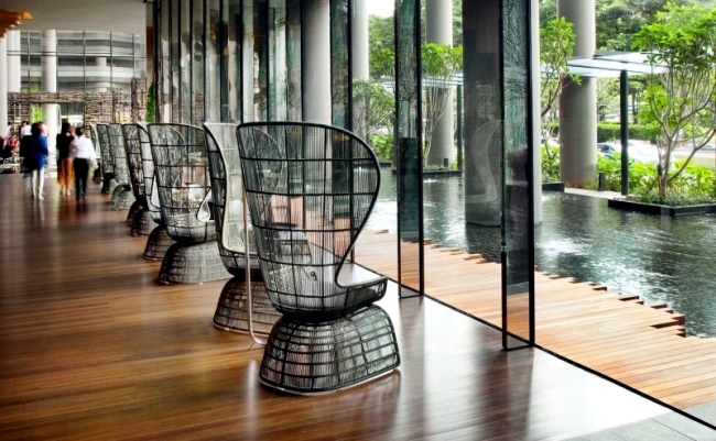 Back to nature with the modern designer Park Royal Hotel in Singapore