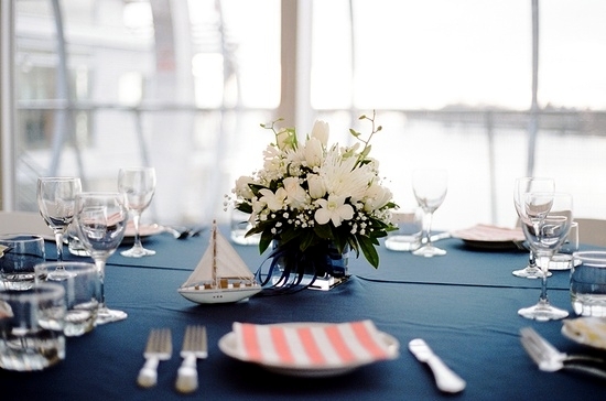 Bring home holiday atmosphere - table decoration ideas for the summer