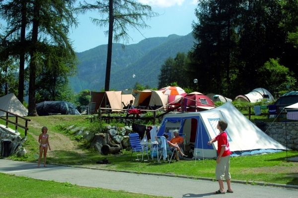 Camping in Italy - Top 5 campsites for a relaxing holiday