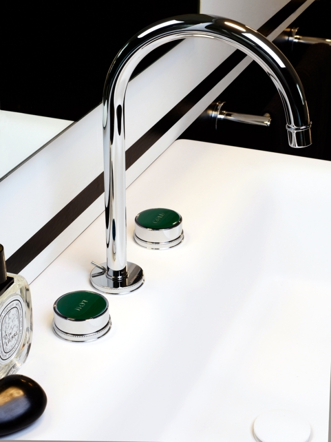 Classic meets modern: basin faucet Savoy by Zucchetti