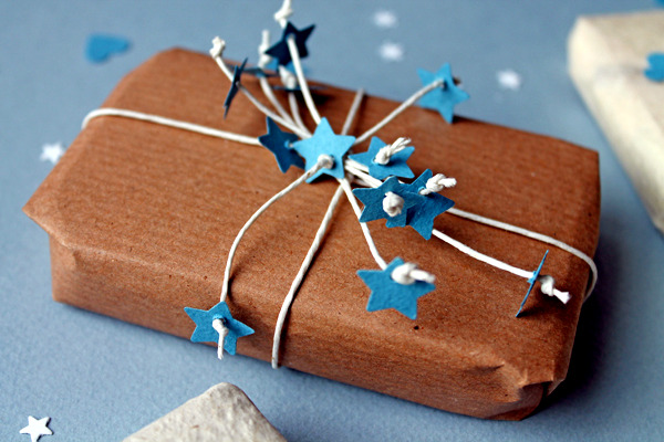 Crafts for Mother's Day - wrap gifts beautifully