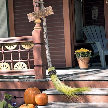 Decorate the house for Halloween - Creepy ideas for making your own
