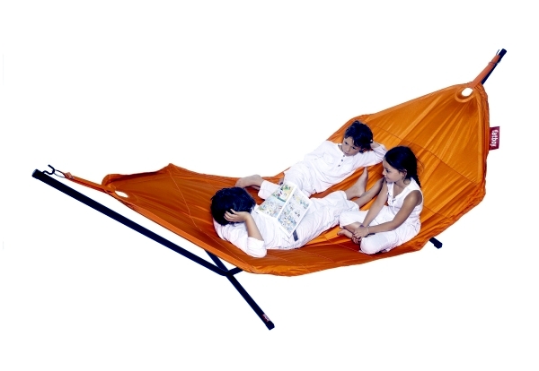 Enjoy pure relaxation - hammocks and hammock chair with wooden frame