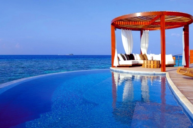Fantastic Spa Resort in the Maldives - escape from reality