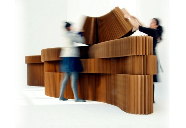 Flexible room divider made of paper - the modern partition of Molo
