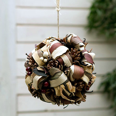 Fragrant Autumn decoration ideas - make decorative potpourri balls themselves