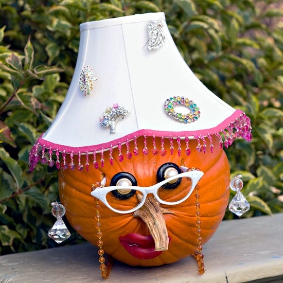 Great decoration crafts from scrap - creative ideas for Halloween pumpkins
