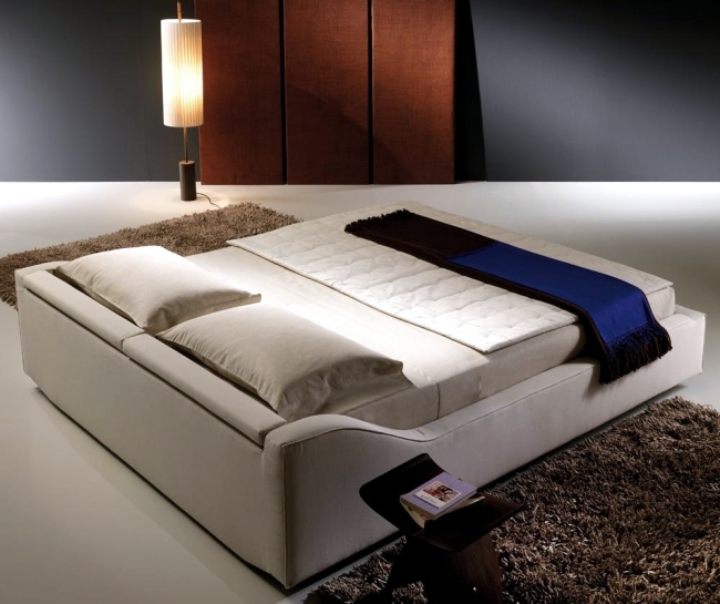 High quality bed for bedroom takes you into a dream world