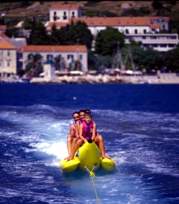 Holidays with children by the sea family-friendly destination in Croatia