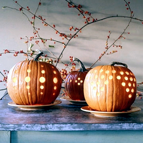 Ideas for fall decorating with elements for the season