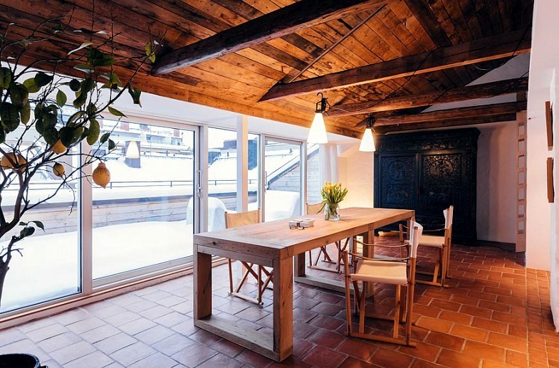 Illuminated duplex Illuminated duplex