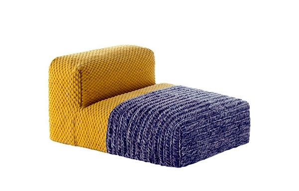 Knitted modular furniture Gan convey a homely atmosphere