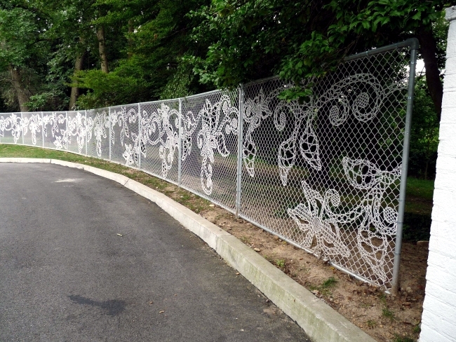 Like fine lace mesh - wire fence of Creative Demakersvan