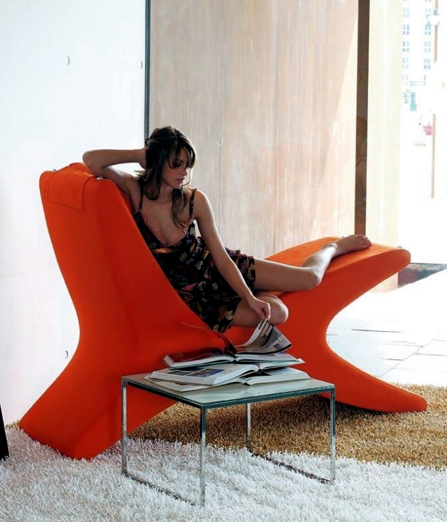 Lounge Chair Hide by Belta - design, Creating emotions
