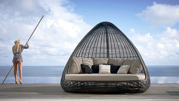 Outdoor furniture for relaxing - rattan lounge beds by Skyline Designs