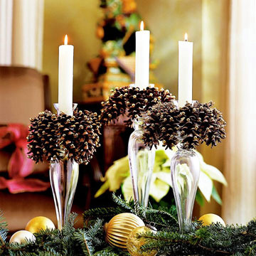 Pine cone decoration craft and decorating the house full of atmosphere