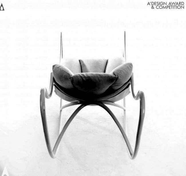 Rocking chair is design by Stefania Di Luna Ali Vola in the Zeitgeist