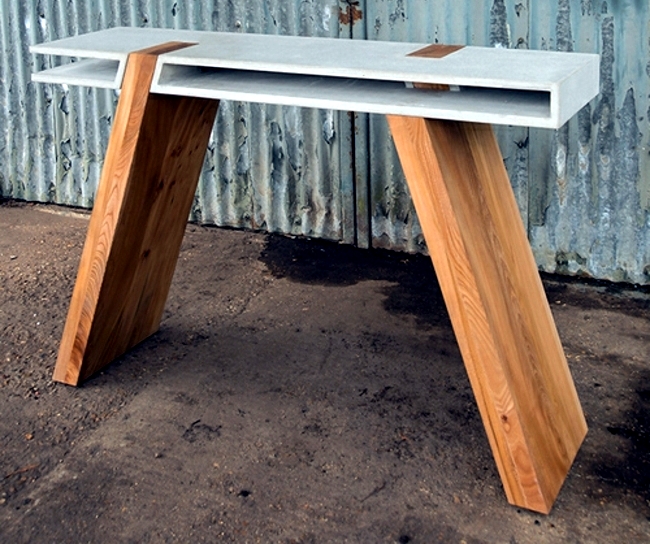 Table made of wood and concrete reveals new trends in furniture design