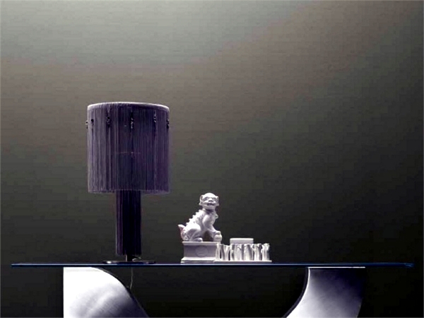 The designer lamps from Creazioni bring atmosphere to the interior