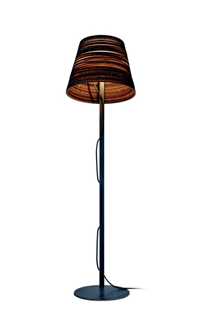 The tilt table lamp design from recycled cardboard by Gray Pants