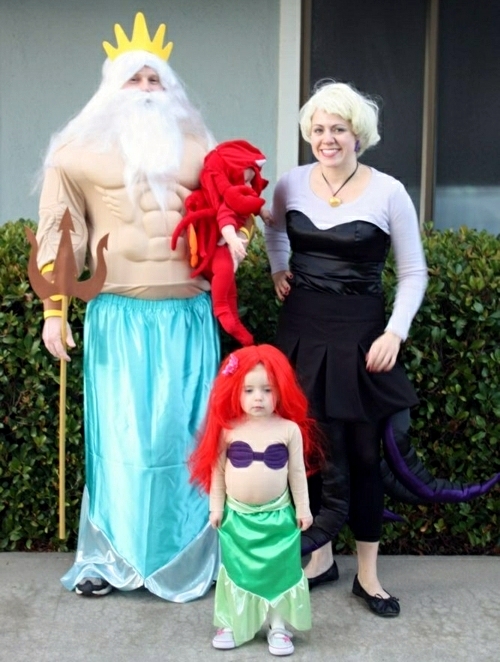 Top 35 funniest Halloween costumes for couples, children and animals