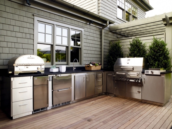 Trendy Outdoor kitchen set up in the garden-ideas for outdoor use
