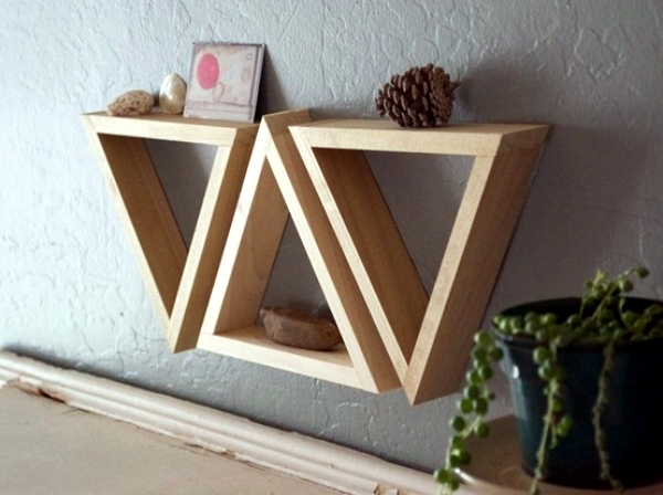 Triangle shelf build itself - practical wall decoration that offers storage space