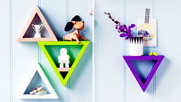 Triangle shelf build itself - practical wall decoration that offers storage space