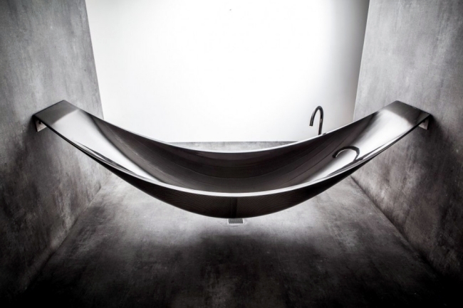 Unusual bathroom furniture design - the hanging bath "Vessel"