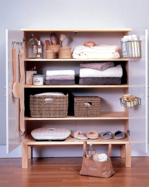 Use the wicker basket as a shelf - practical ideas for storage