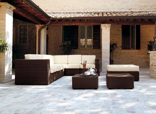 Wonderful modern patio furniture for relaxing outdoors